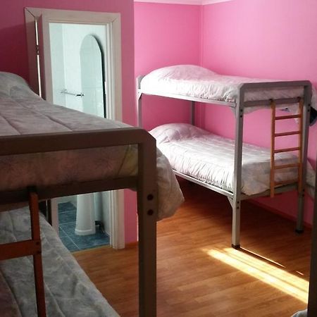 Hostal Chiloe Hostel Punta Arenas Luaran gambar