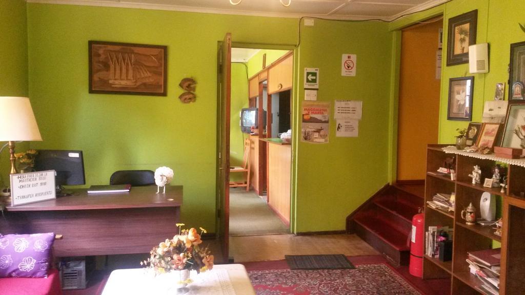 Hostal Chiloe Hostel Punta Arenas Luaran gambar
